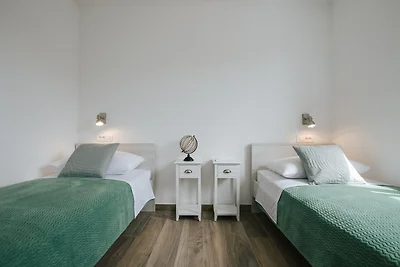 Spacious Luxury Trogir Apartments - Comfort T...