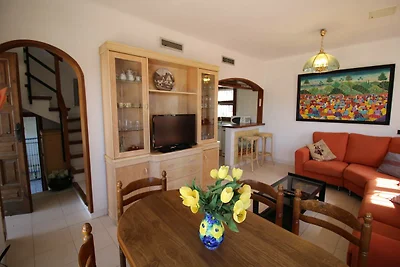 Villa mit Seeblick und privatem Pool