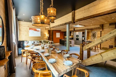 Chalet in Mont de Lans mit Whirlpool und Spa