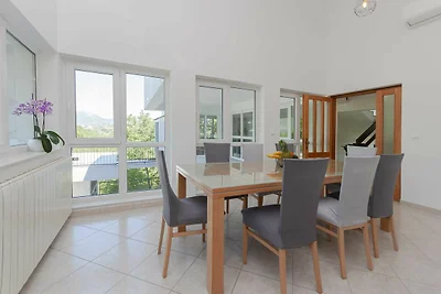Villa Green Castle - Five bedroom villa with ...