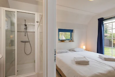 Villa mit Geschirrspüler, auf Texel, Meer 2 k...