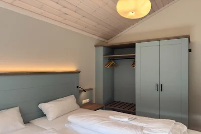 Ferienhaus mit Sauna und Whirlpool in Bad...