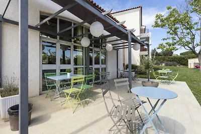 Wohnung in Puyricard mit Pool und...