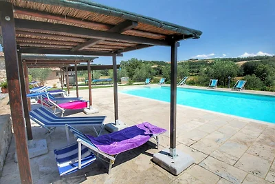 Wunderschönes Ferienhaus in Asciano mit...