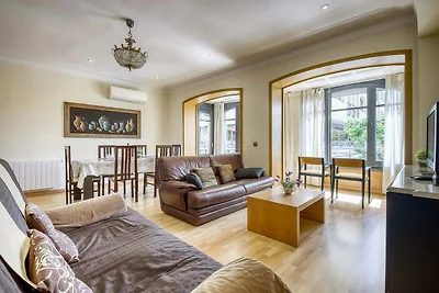 Wohnung mit Aussicht in Roses