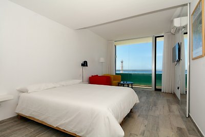 Modern hoekappartement in Solana Matorral met...