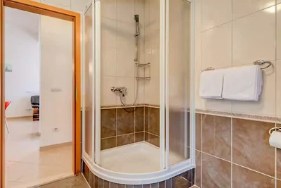 Mise Holiday Apartments - Two bedroom apartme...