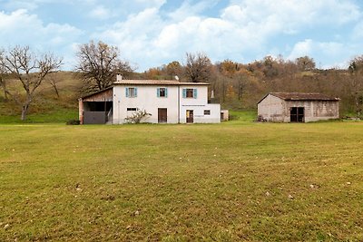 Casa vacanze a Cagli con piscina privata