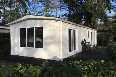Chalet de una sola planta cerca del bosque