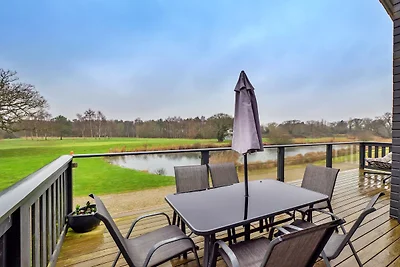 Eco Norfolk Golf Lodge con piscina