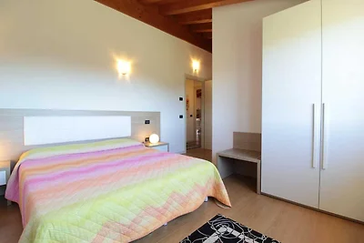 Bella casa vacanze a Miane con terrazza