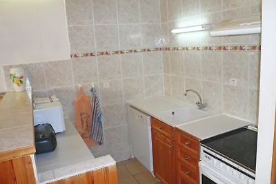 Bella casa vacanza con piscina a Argeliers