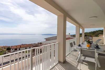 Apartments Bregha - Three Bedroom Apartment w...