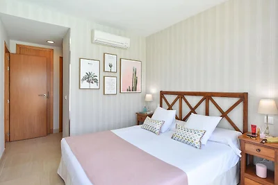 Villa residenziale nei resort di golf di...