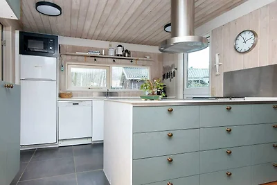 10 Personen Ferienhaus in Glesborg-By Traum