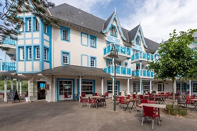 Rückzugsort mit Garten- oder Golfblick