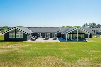 30 Personen Ferienhaus in Nørre Nebel