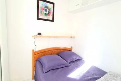 In der Nähe des Hafens und des Strandes