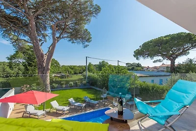 Villa in Poreč mit Schwimmbecken