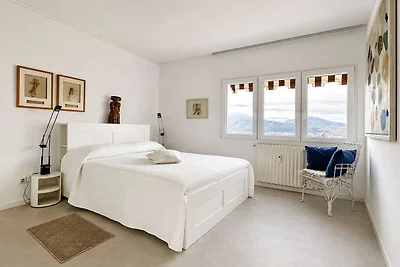 Wohnung in Luino mit Seeblick Maggiore
