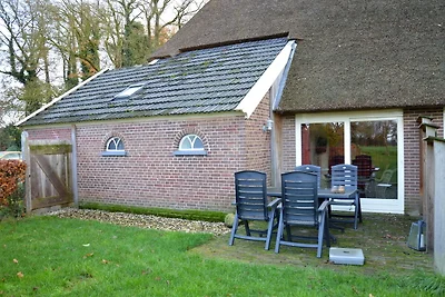 Ruhiger Bauernhof in Geesteren am Waldrand