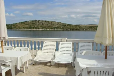 Two Bedroom Apartment With Terrace And Sea...