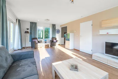 Charmante Villa in der Nähe von Meer und Wald