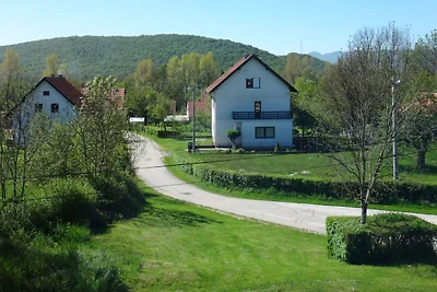 Spaziosa casa vacanze vicino al lago a...