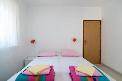 Apartments Boguvila - Two-Bedroom Family Apar...