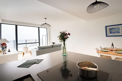 Luxuriöse Wohnung mit herrlichem Meerblick