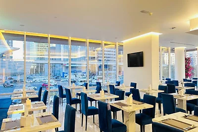 Vista Skyline | Soggiorno Club King | Sheikh ...
