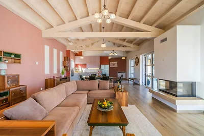 Villa completamente attrezzata a Filipana