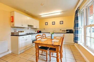 2 bedroom cottage in Dorrington, No Deposit