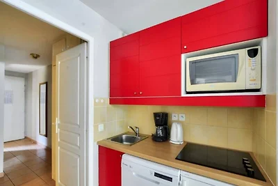 Wohnung in Lougratte nahe Pool & See