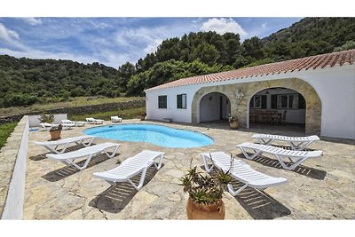 Casa di campagna con piscina e vista...