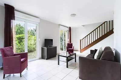 Duplex a Marcy l'Étoile con Piscina