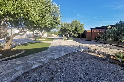 Classic Two Bedroom Mobile Home with Sea View...