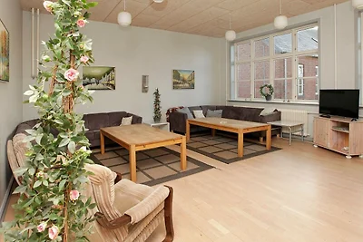 26 Personen Ferienhaus in Roslev-By Traum