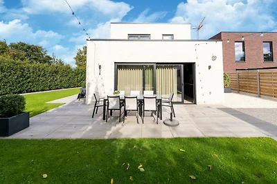 Ferienhaus mit Garten