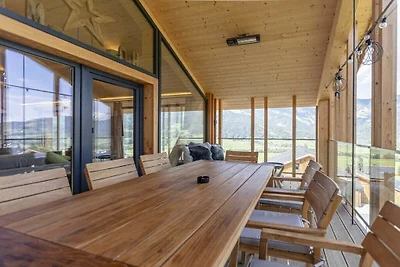 One-bedroom cabin
