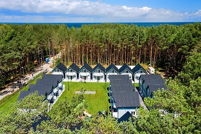 Modernes Ferienhaus am Meer in Miedzywodzie-e...