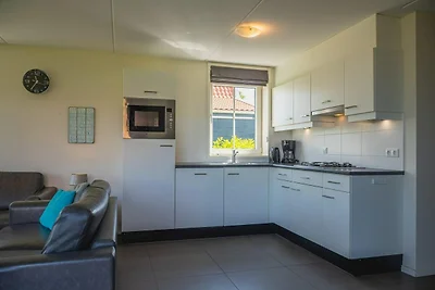 Ferienhaus im Zaanse-Stil mit Garten