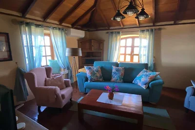 Wohnung in El Tanque mit Garten