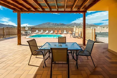 Belvilla by OYO Chalet en Tuineje f�r 6...