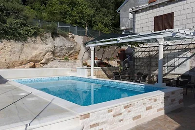 Guest House Kusalo- One Bedroom Apartment wit...