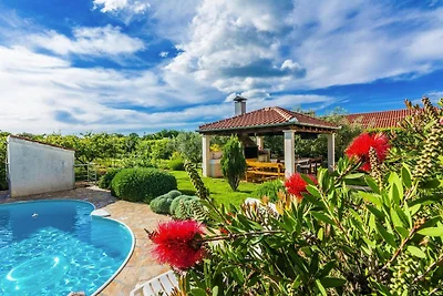 Wohnung in Nin nahe Strand und Pool