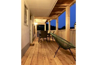 PLAVICA with cozy terrace 1000m from the bath...