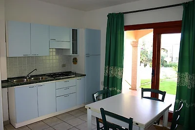 Appartamento a Badesi con Piscina Condivisa