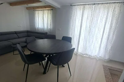 Elegant Brsec Apartments with Sea View - Two ...