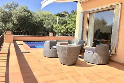 Vakantiehuis in Roses met zwembad